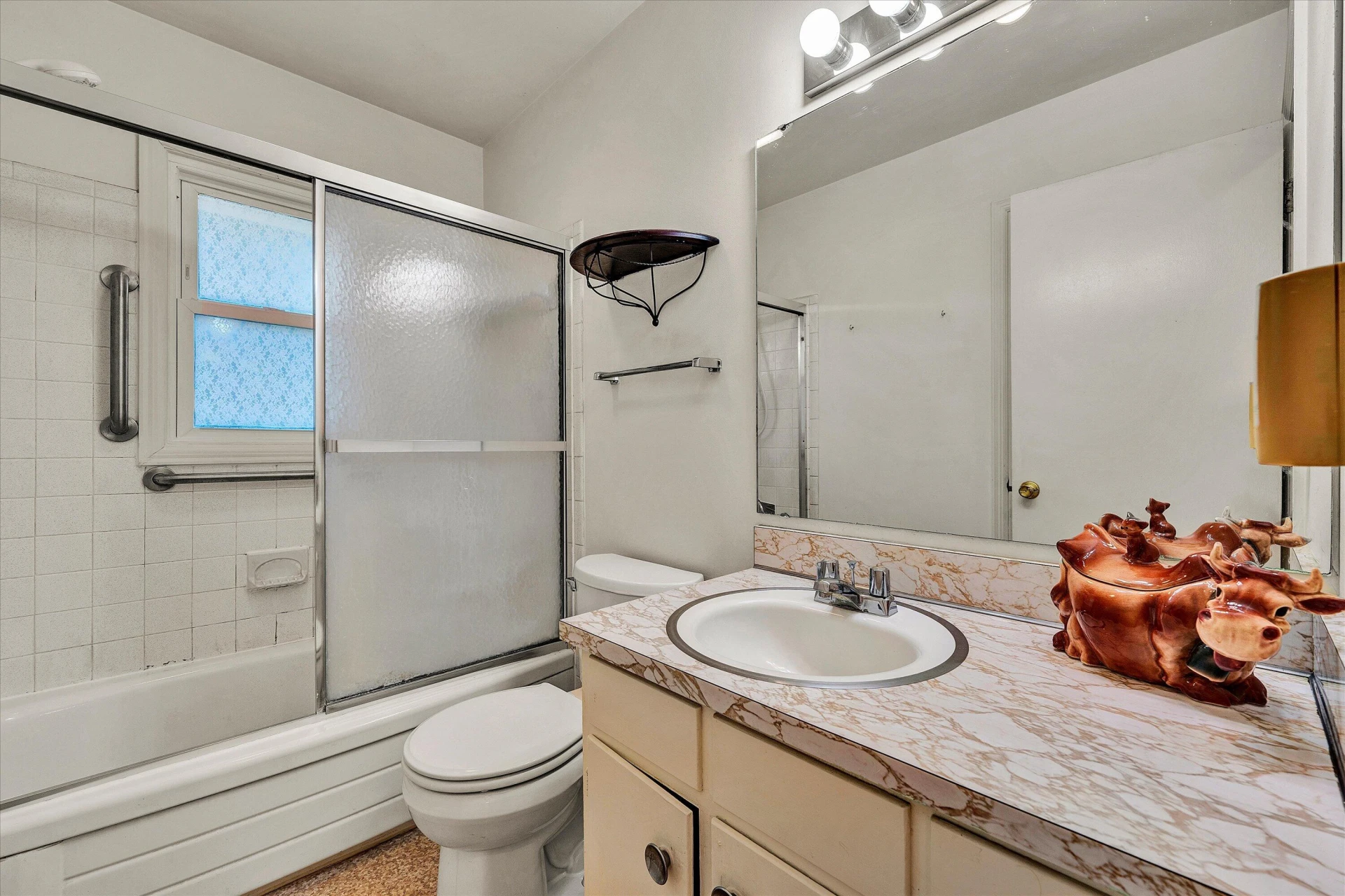 644 Pyrtle DR - Photo 9
