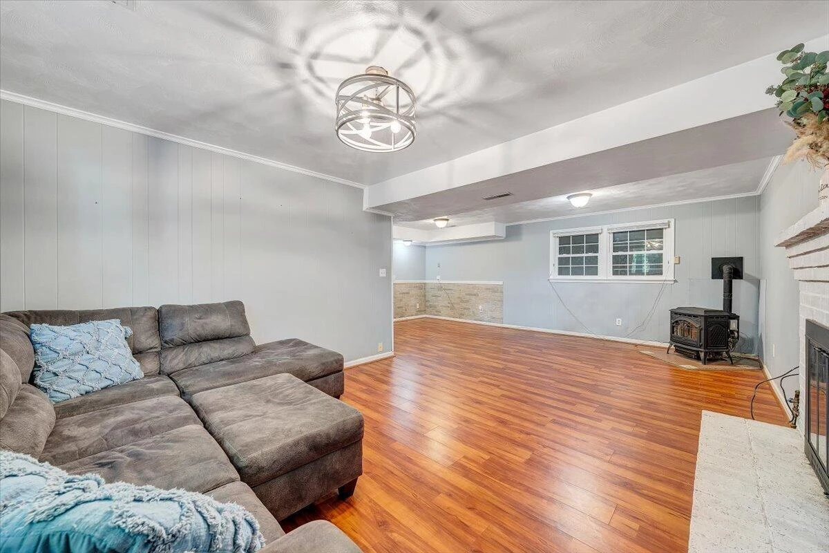 699 Lakeshore Terrace RD - Photo 20