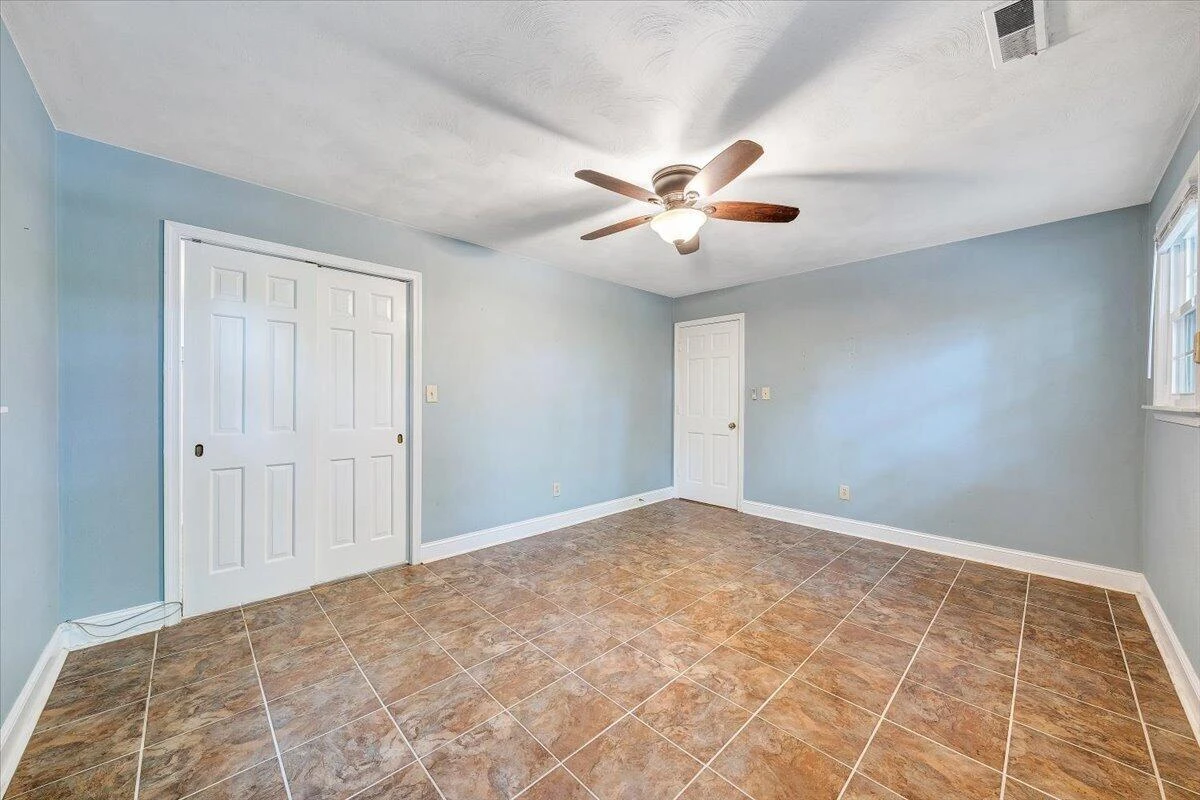 699 Lakeshore Terrace RD - Photo 22