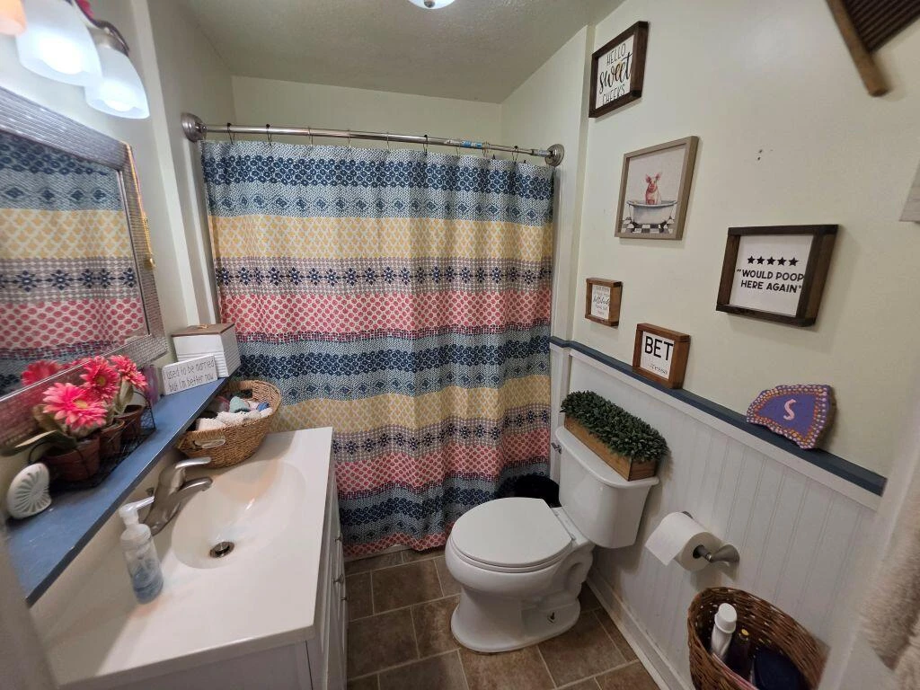 176 Woodlawn DR - Photo 13