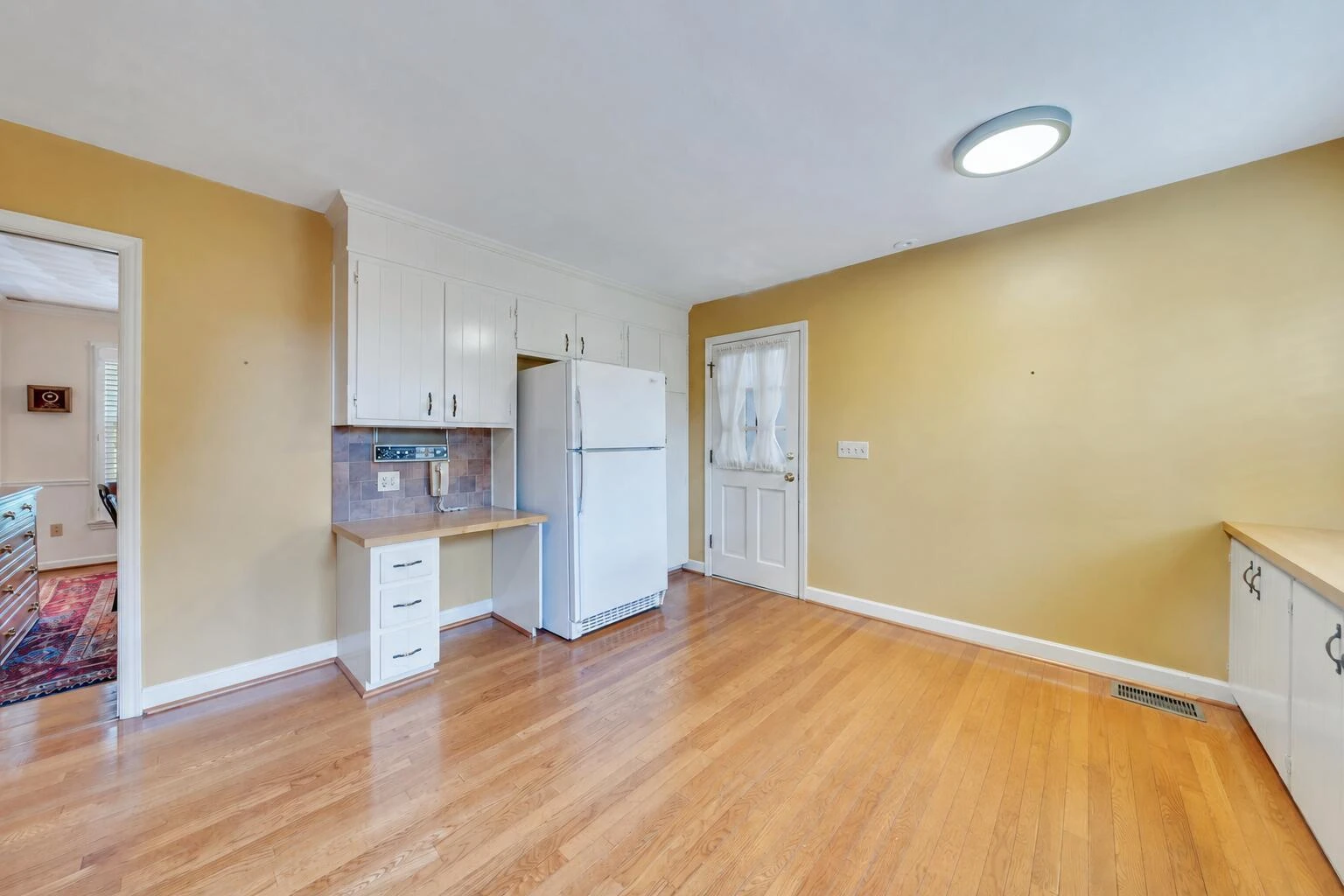 1700 Home CIR - Photo 8