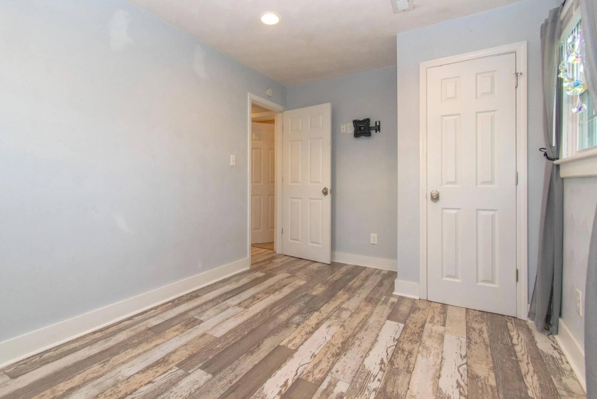 1440 Gordon ST - Photo 18