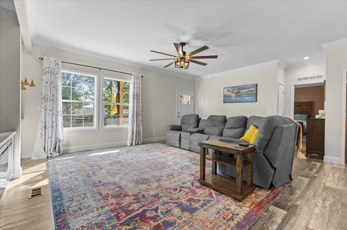 502 Ridgelake RD - Photo 7