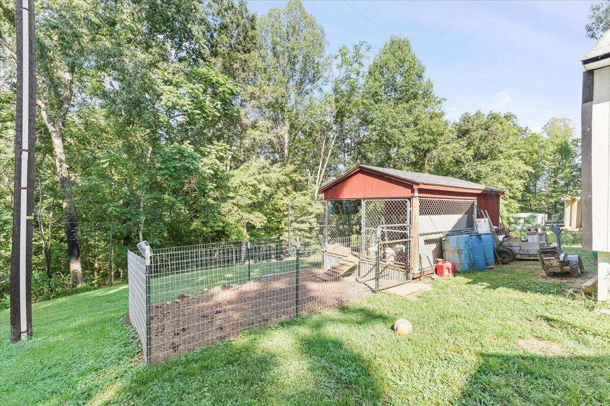 502 Ridgelake RD - Photo 37