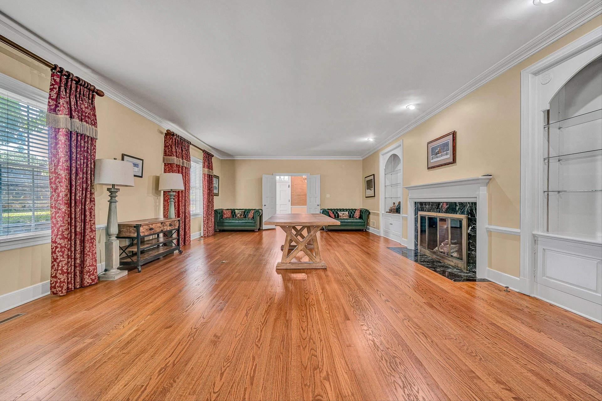 260 Peaceful Valley LN - Photo 6