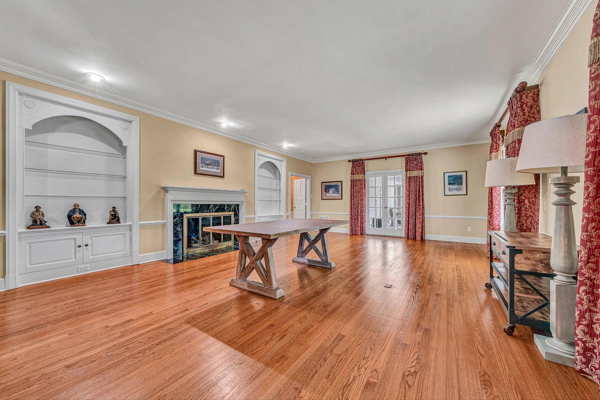 260 Peaceful Valley LN - Photo 7