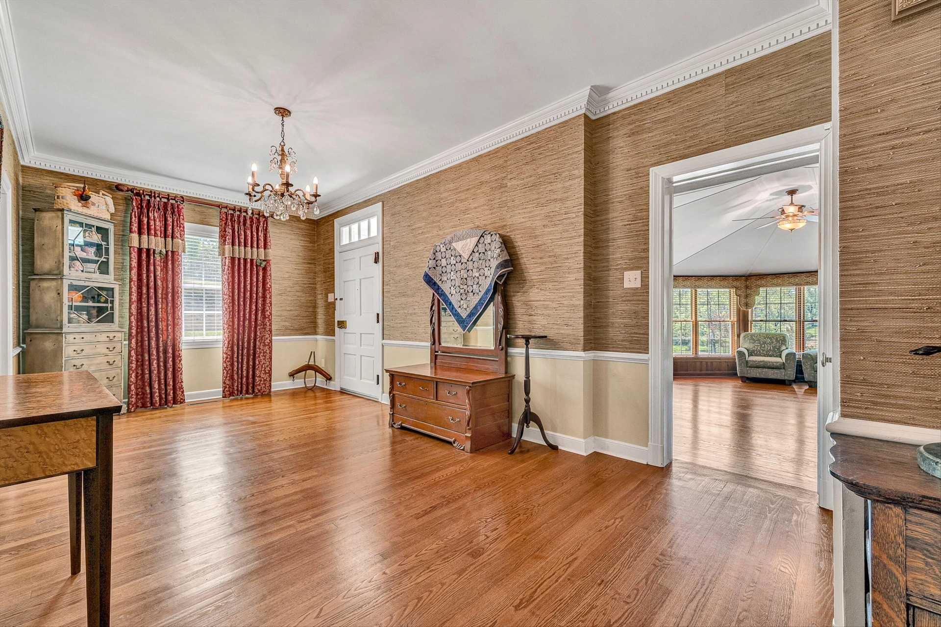 260 Peaceful Valley LN - Photo 14