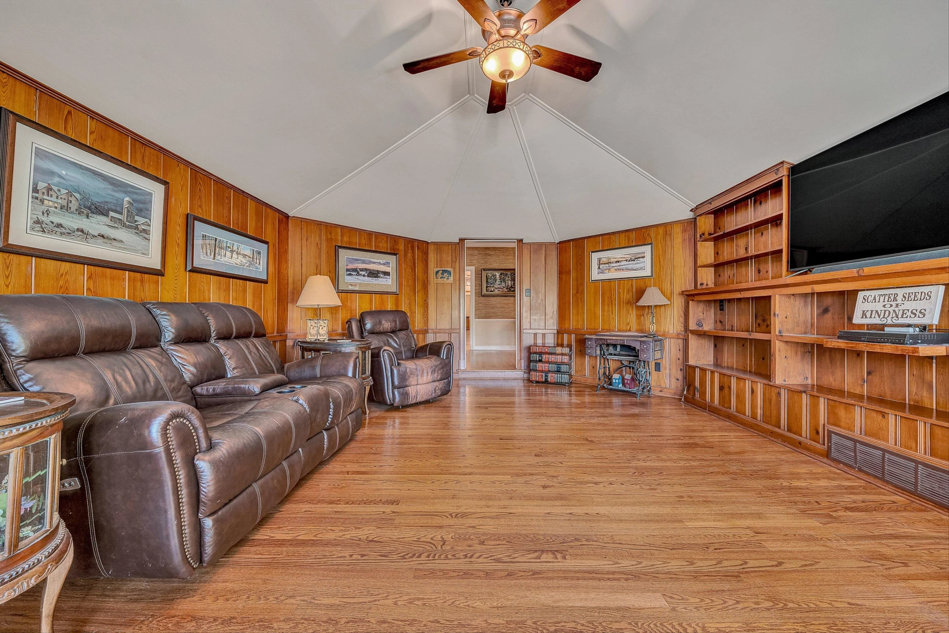 260 Peaceful Valley LN - Photo 16