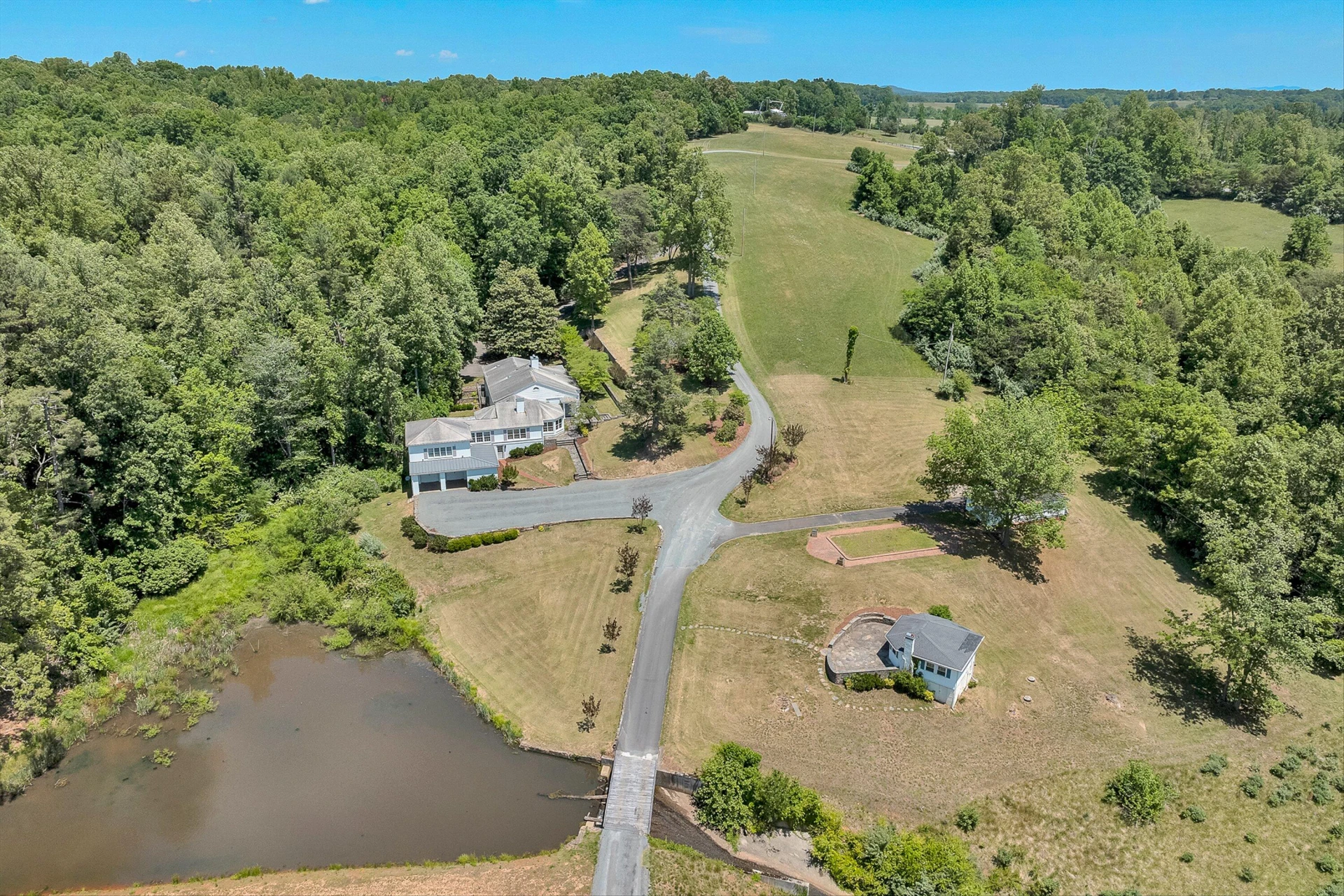 260 Peaceful Valley LN - Photo 51