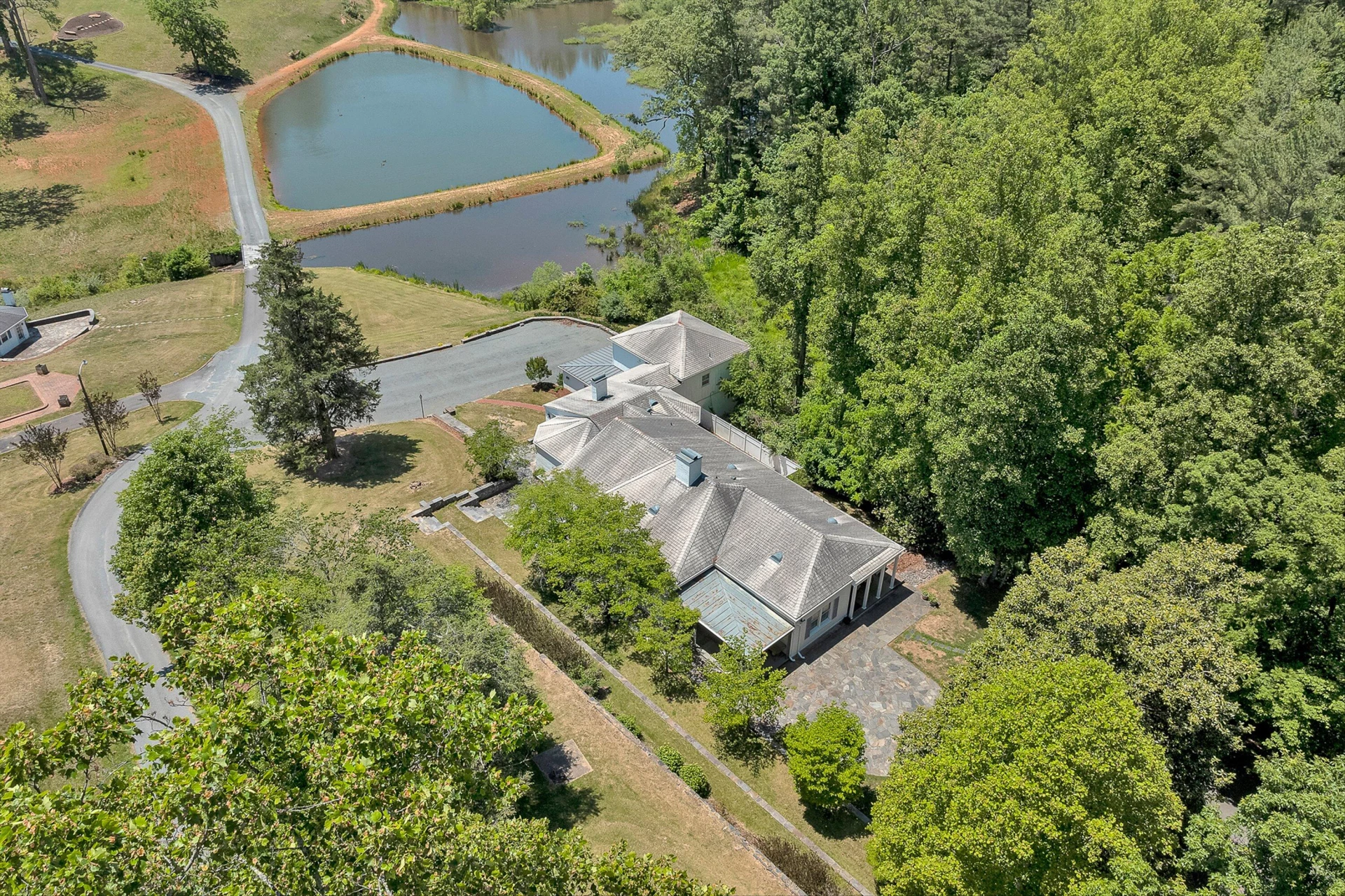 260 Peaceful Valley LN - Photo 57