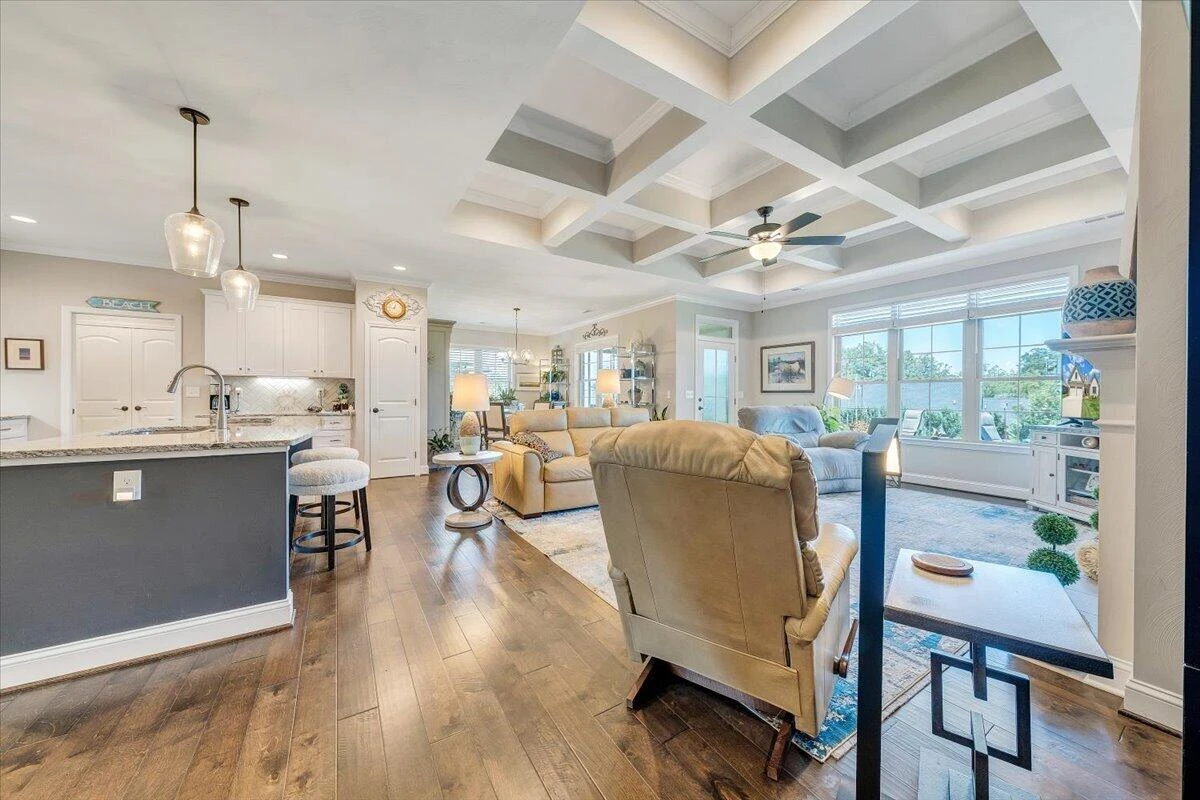 399 Merion CIR - Photo 20
