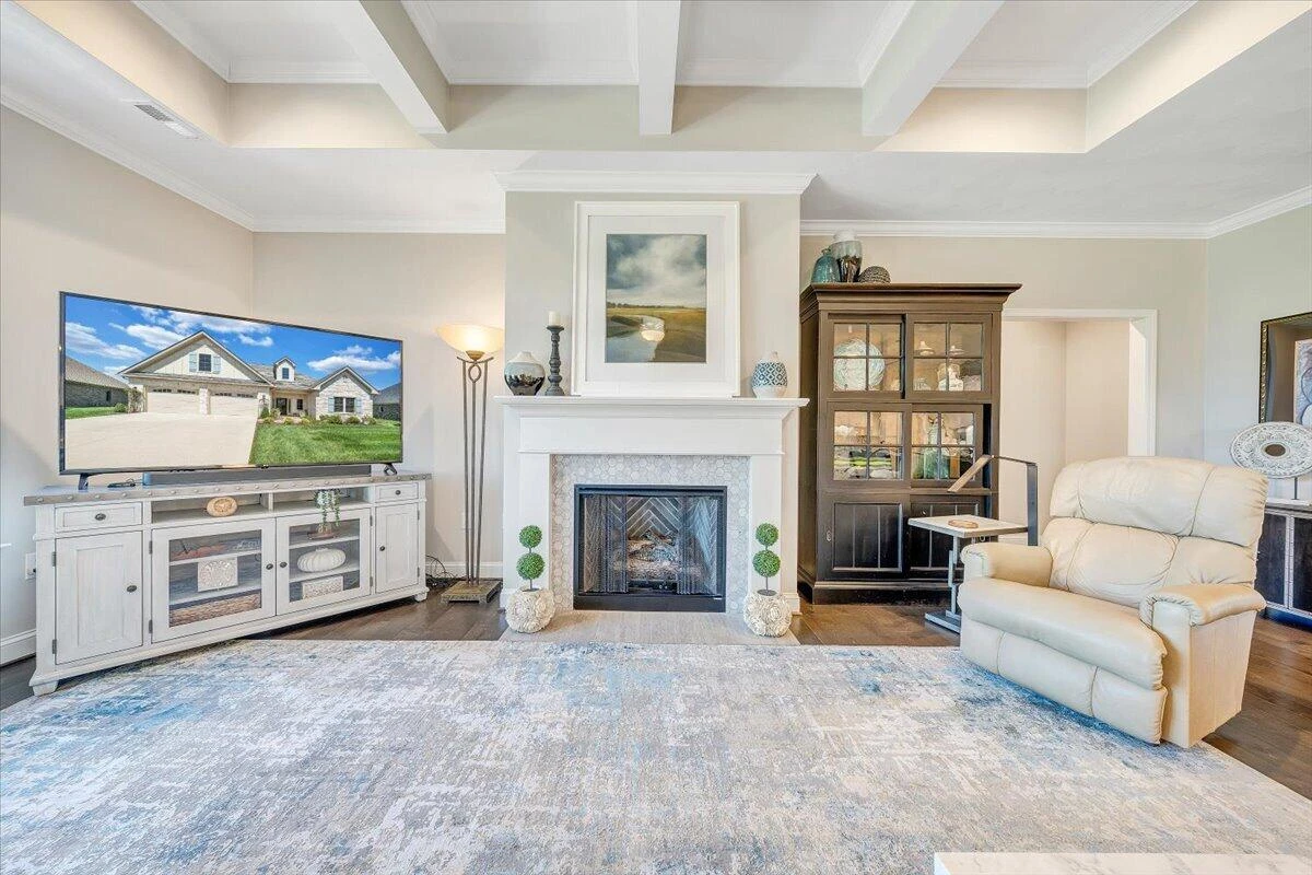 399 Merion CIR - Photo 21