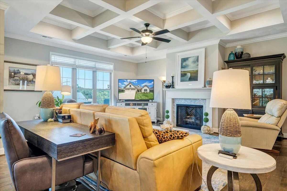 399 Merion CIR - Photo 23