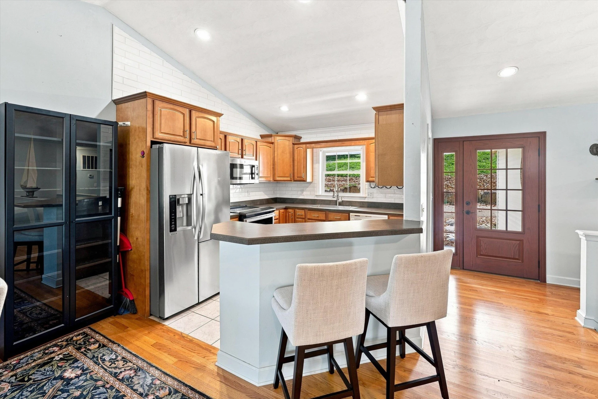 860 Long Island DR - Photo 22