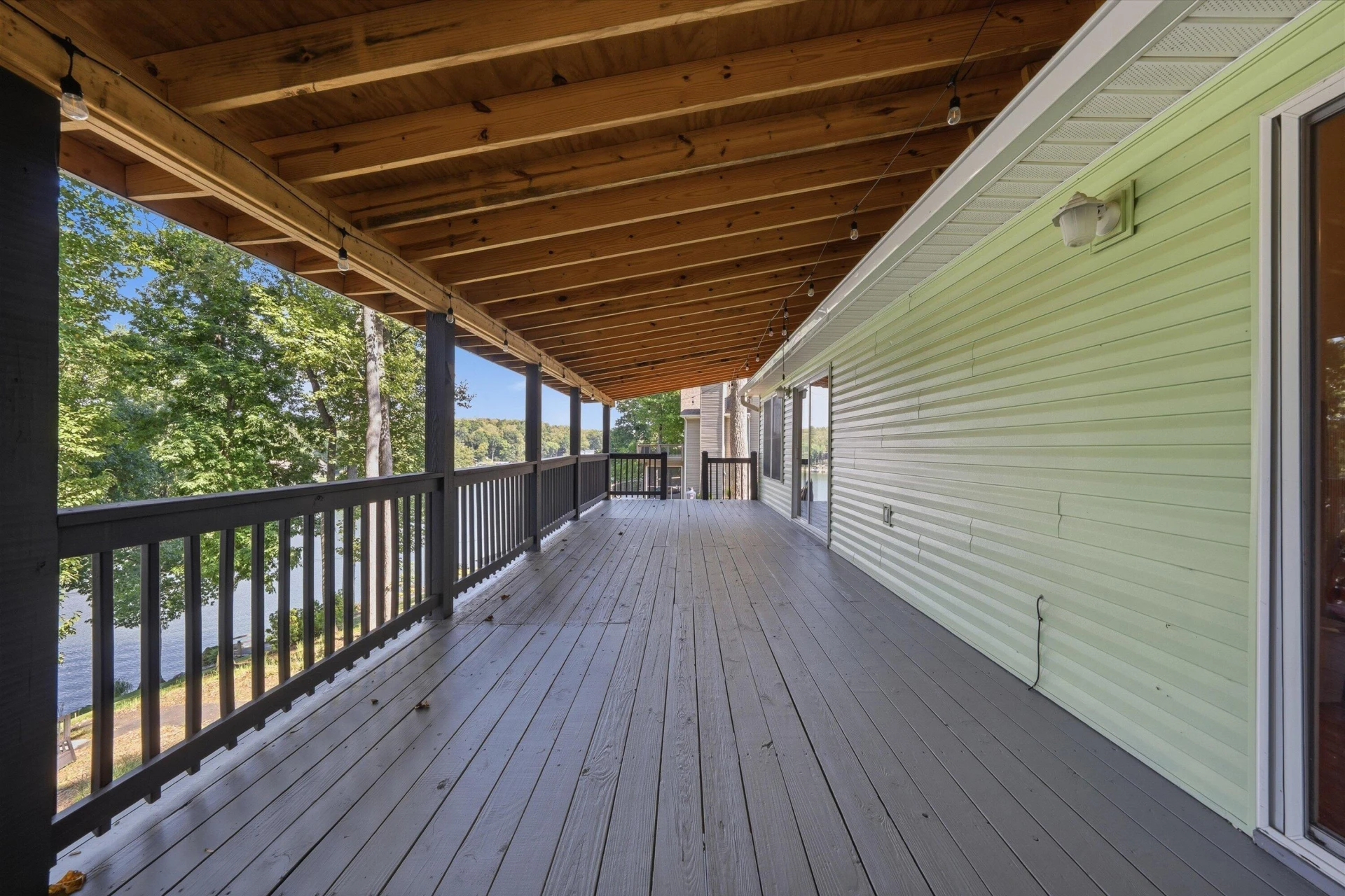 860 Long Island DR - Photo 25
