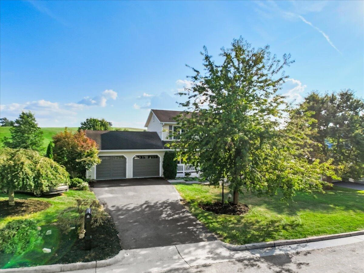 860 George Edward Viaduct NW - Photo 3