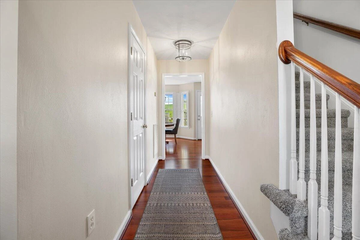 860 George Edward Viaduct NW - Photo 7