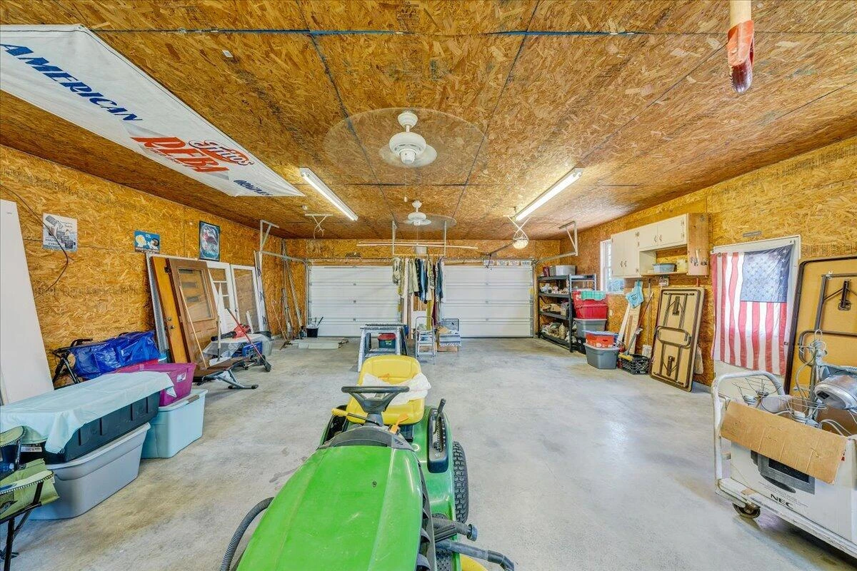 5605 Oakland BLVD - Photo 32
