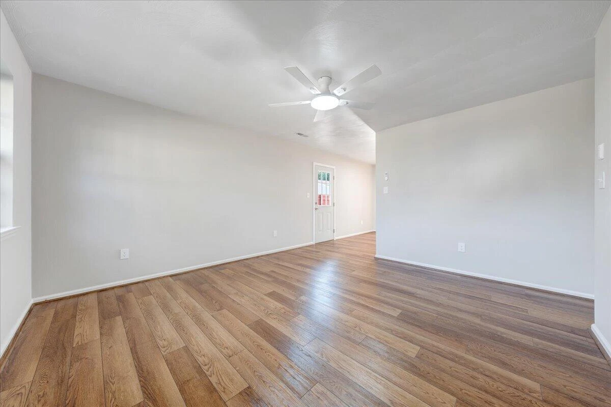 4626 Horseman DR NE - Photo 2