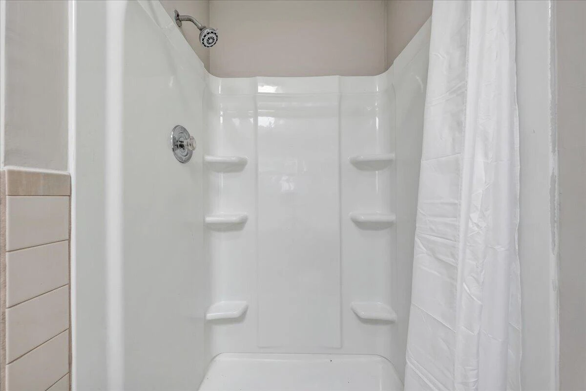 4626 Horseman DR NE - Photo 15