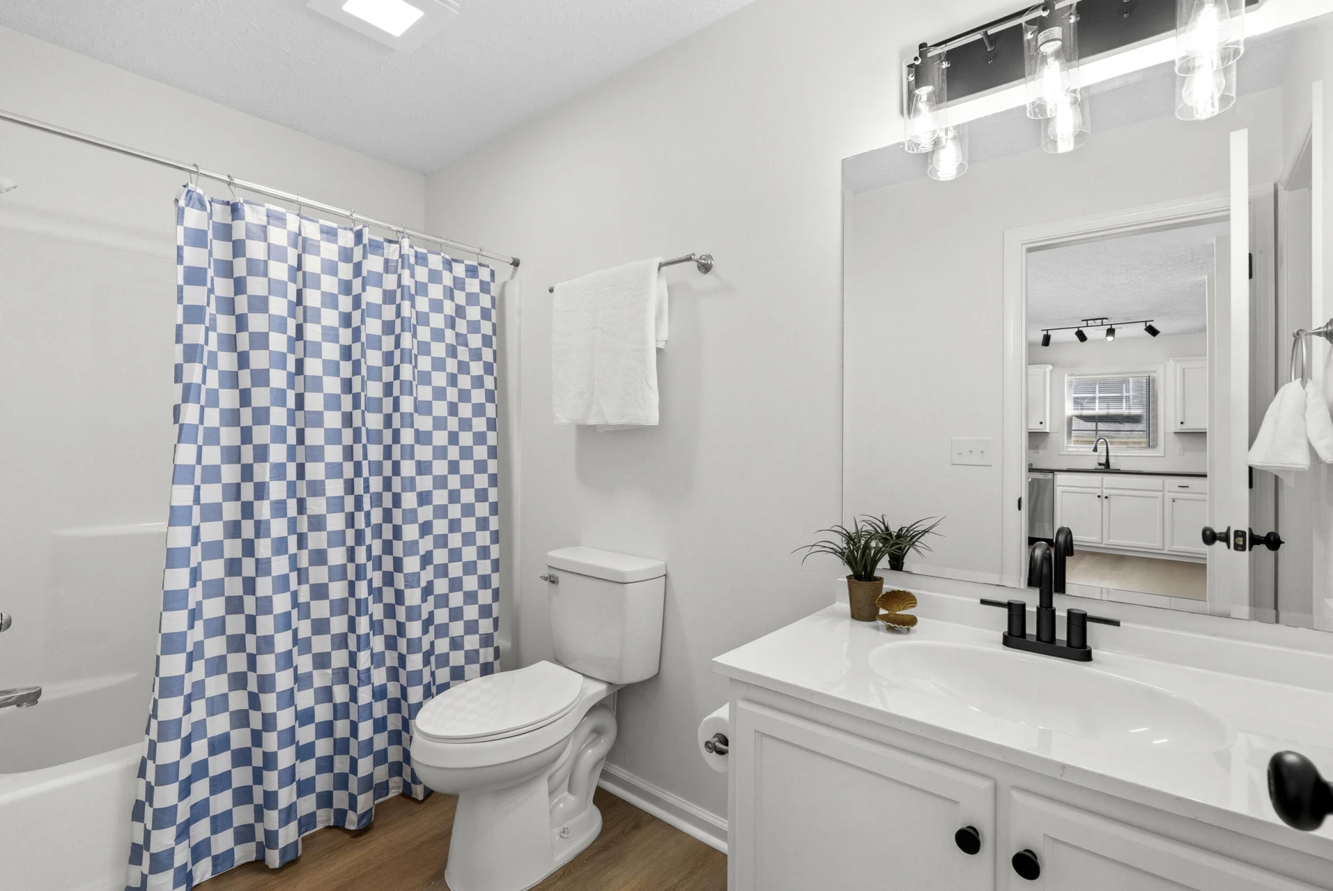 1507 Cassell LN - Photo 5