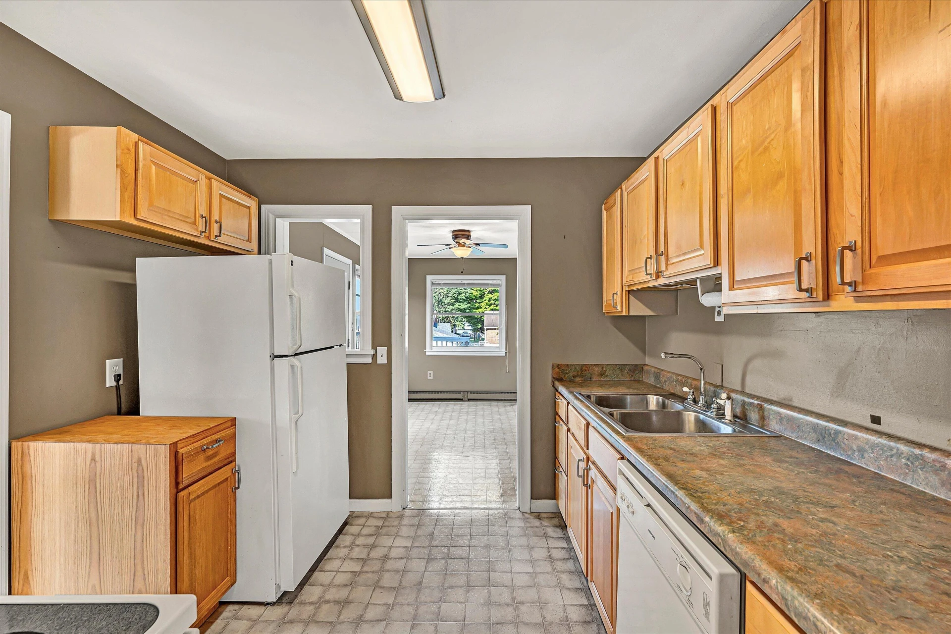 219 Valleydale AVE - Photo 10