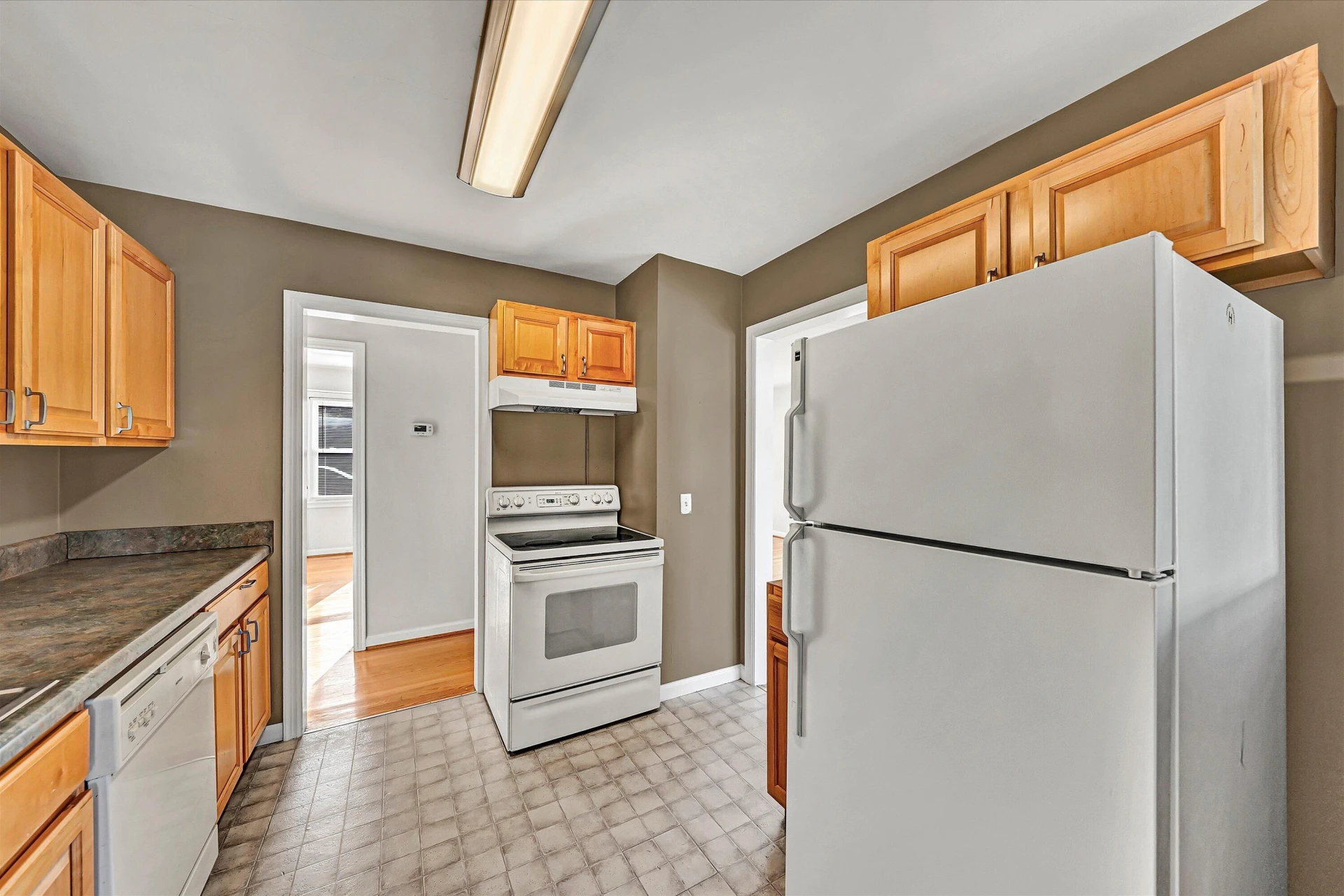 219 Valleydale AVE - Photo 11