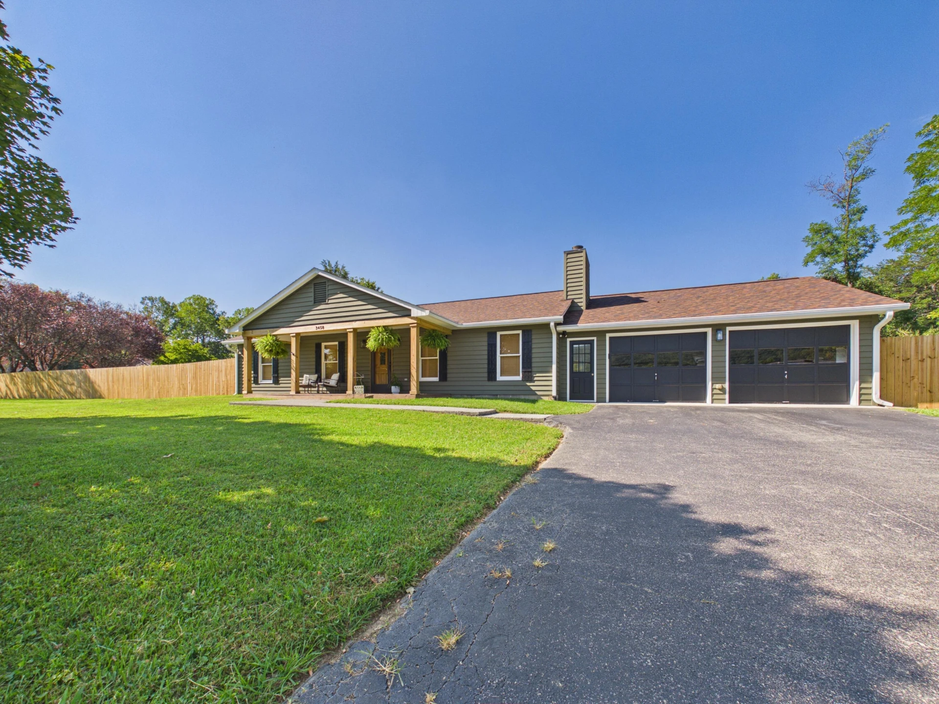3458 Bradshaw RD - Photo 2