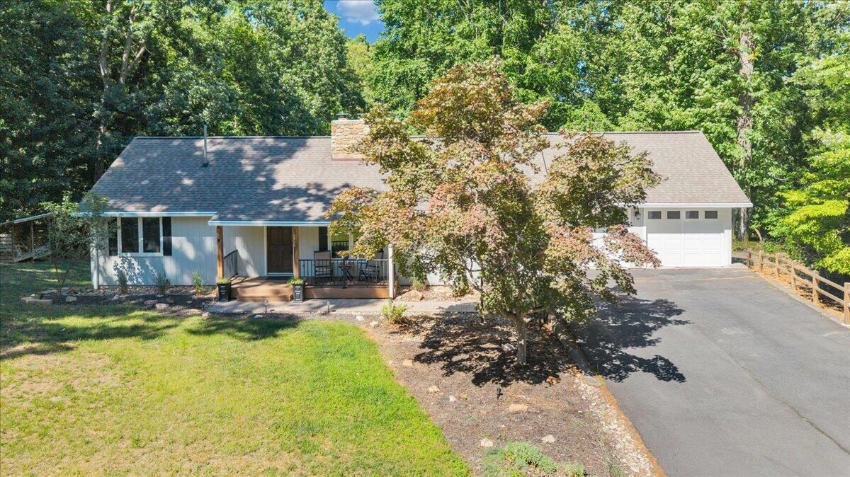 129 Leeward DR - Photo 3