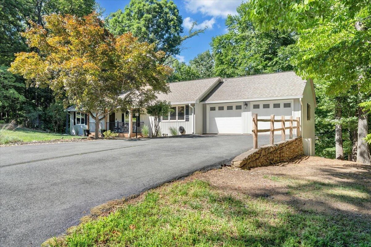 129 Leeward DR - Photo 11