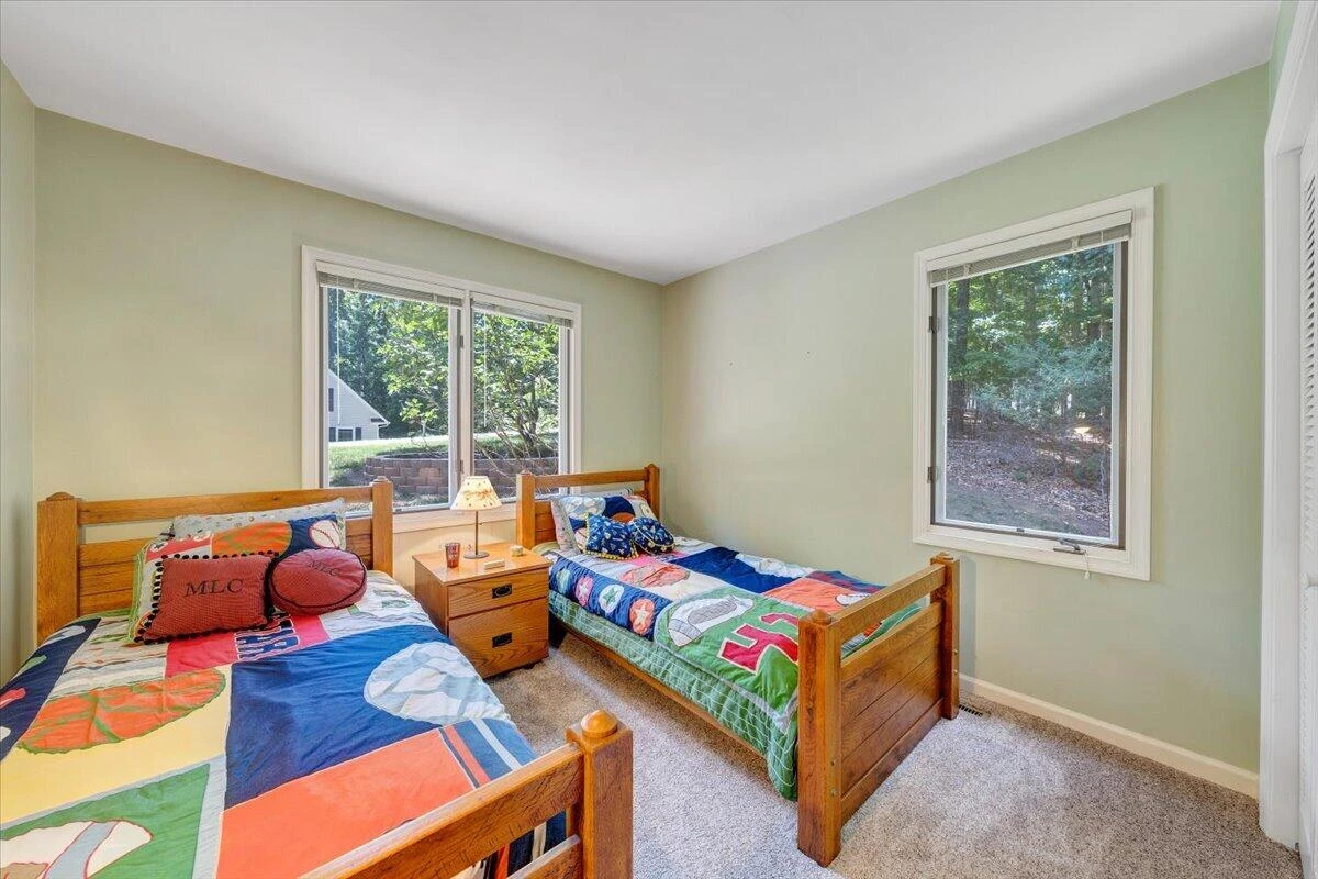129 Leeward DR - Photo 30