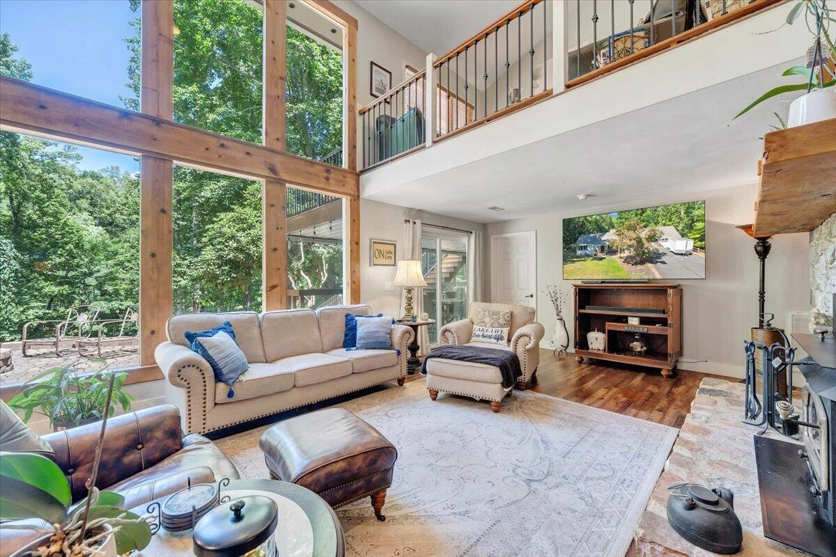 129 Leeward DR - Photo 36