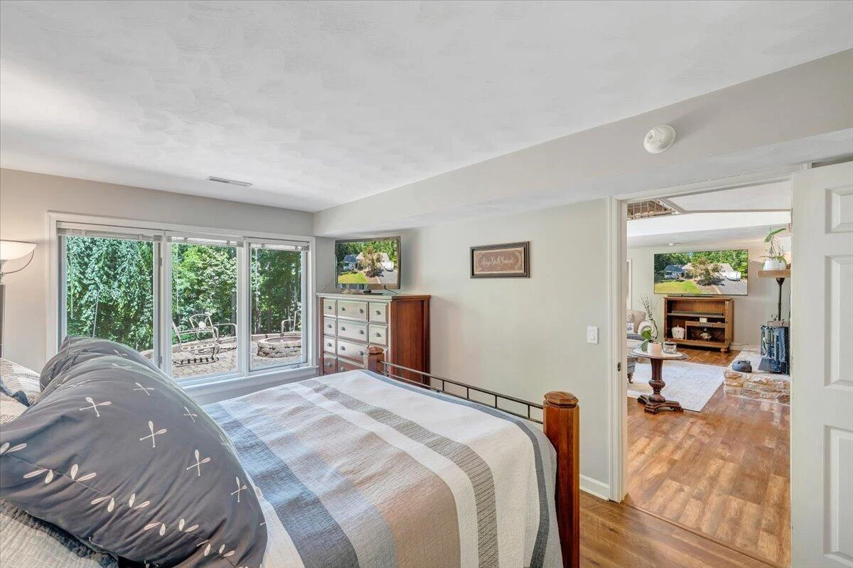 129 Leeward DR - Photo 40