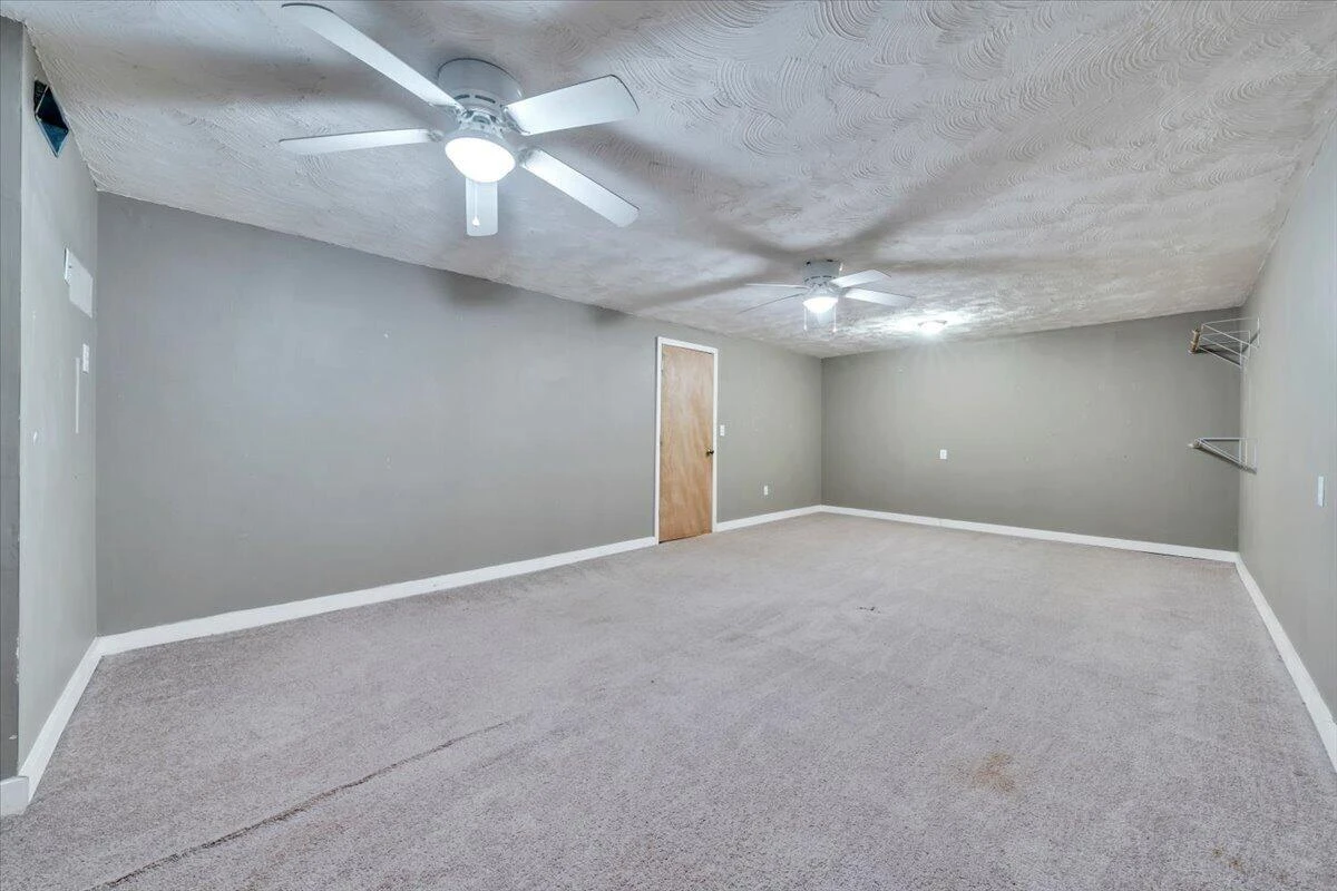 3005 Green Level RD - Photo 33