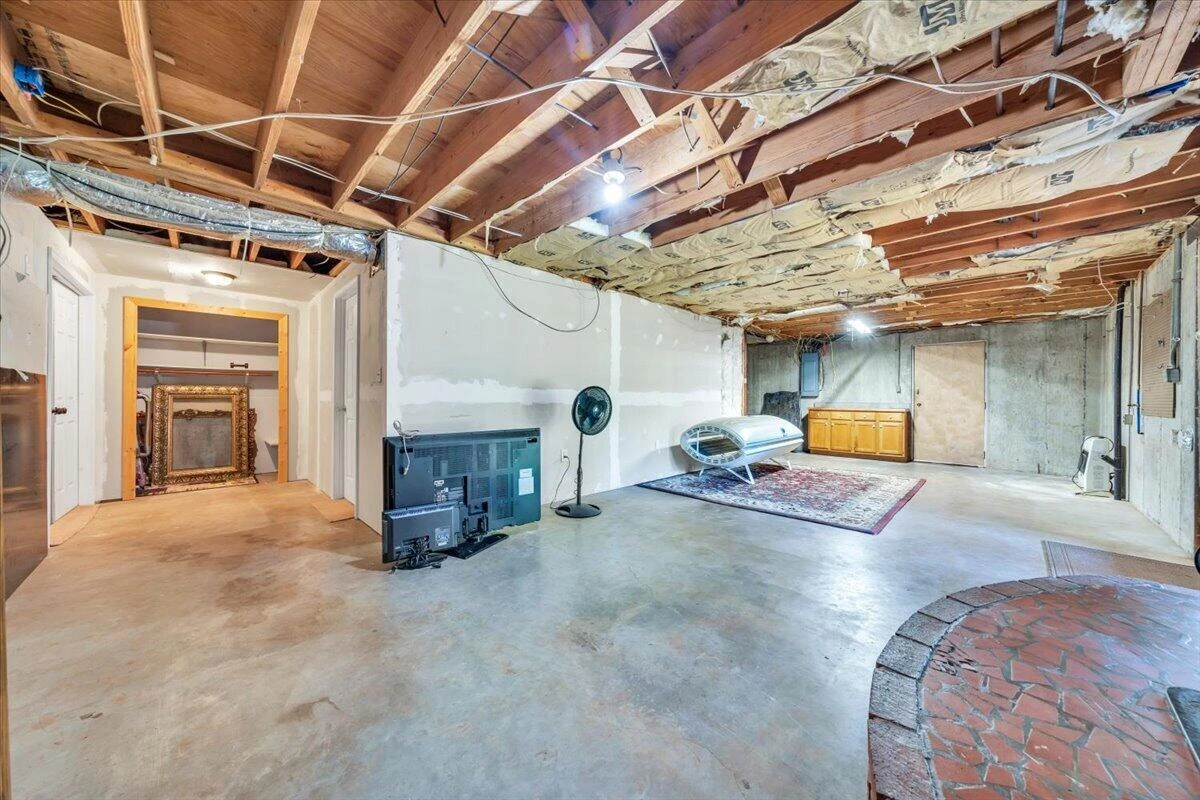 3005 Green Level RD - Photo 38