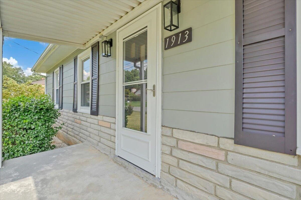 1913 Kiska RD - Photo 3