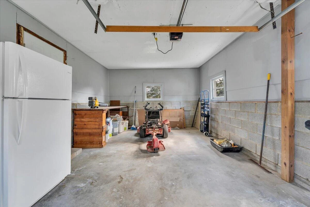 1913 Kiska RD - Photo 31