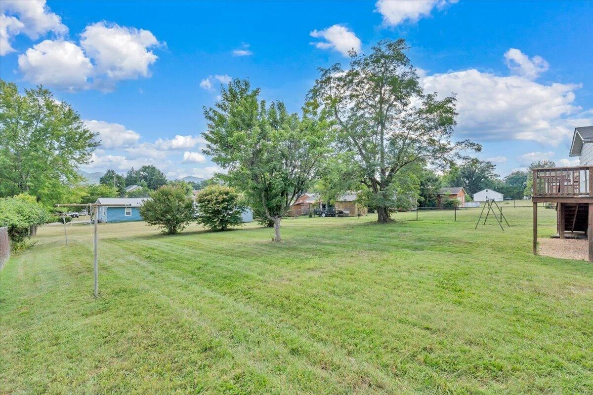 1913 Kiska RD - Photo 39