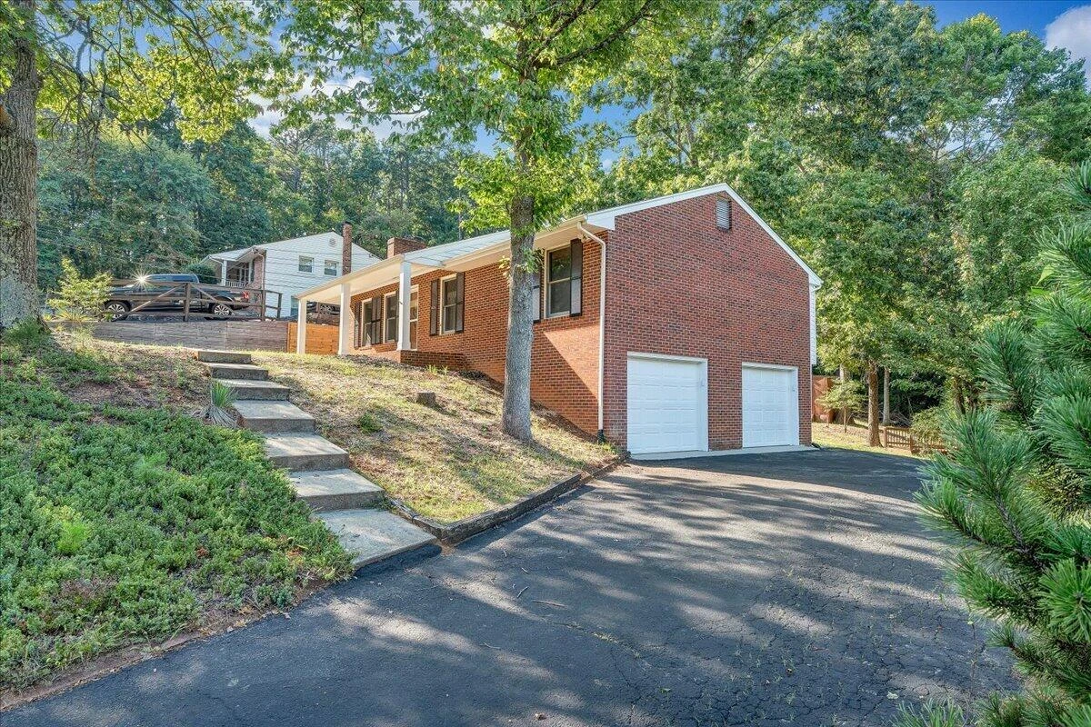 1436 Mountain Pass RD - Photo 5