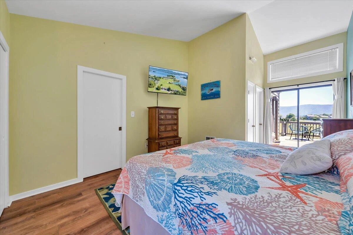 150 Sailors Cove DR #UNIT 1218 - Photo 10