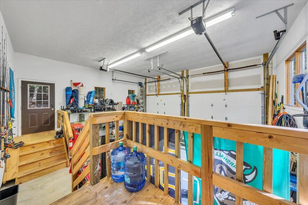 109 Creeden DR - Photo 33