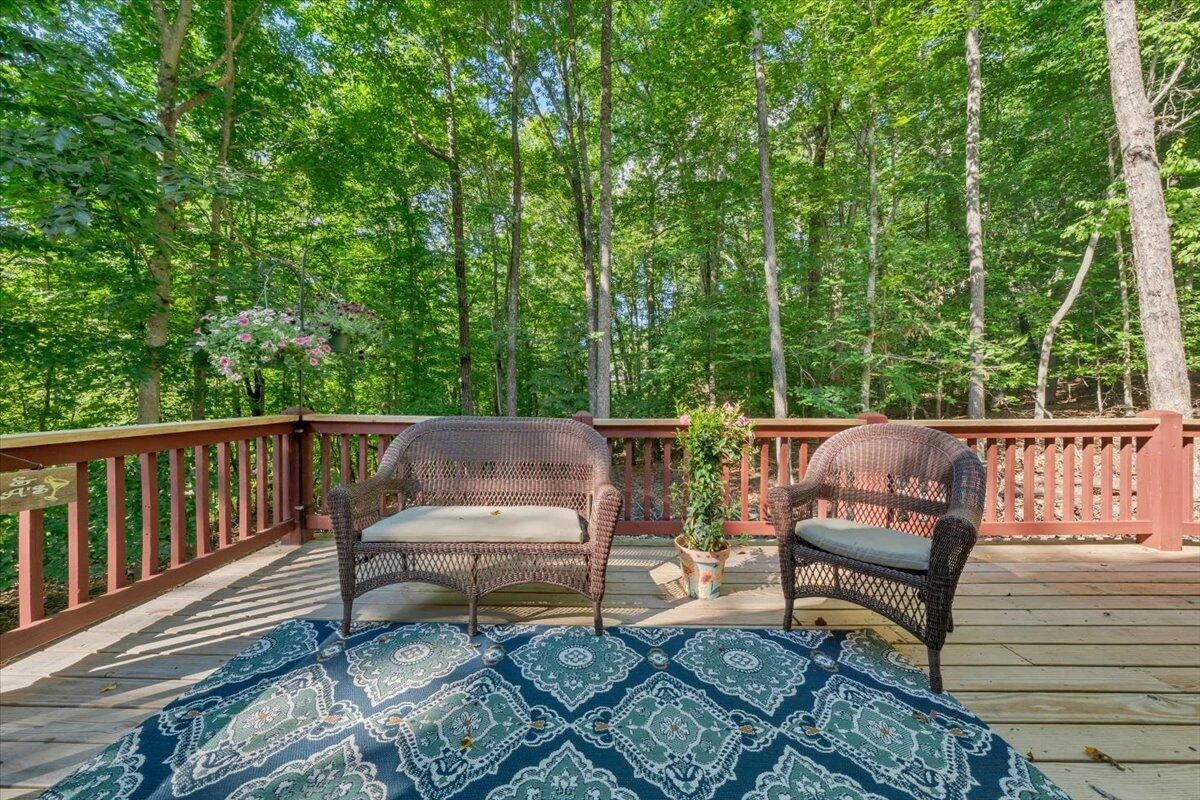 109 Creeden DR - Photo 35