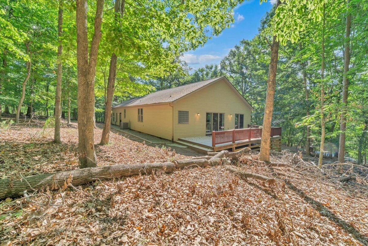 109 Creeden DR - Photo 39