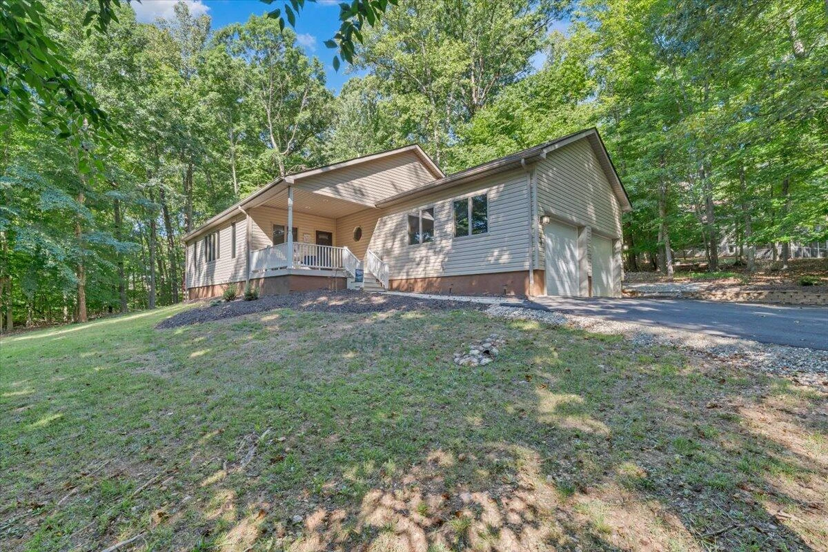 109 Creeden DR - Photo 41
