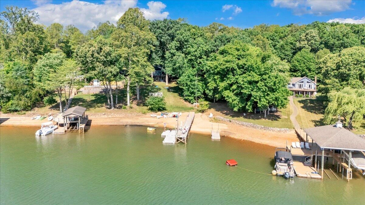 109 Creeden DR - Photo 46
