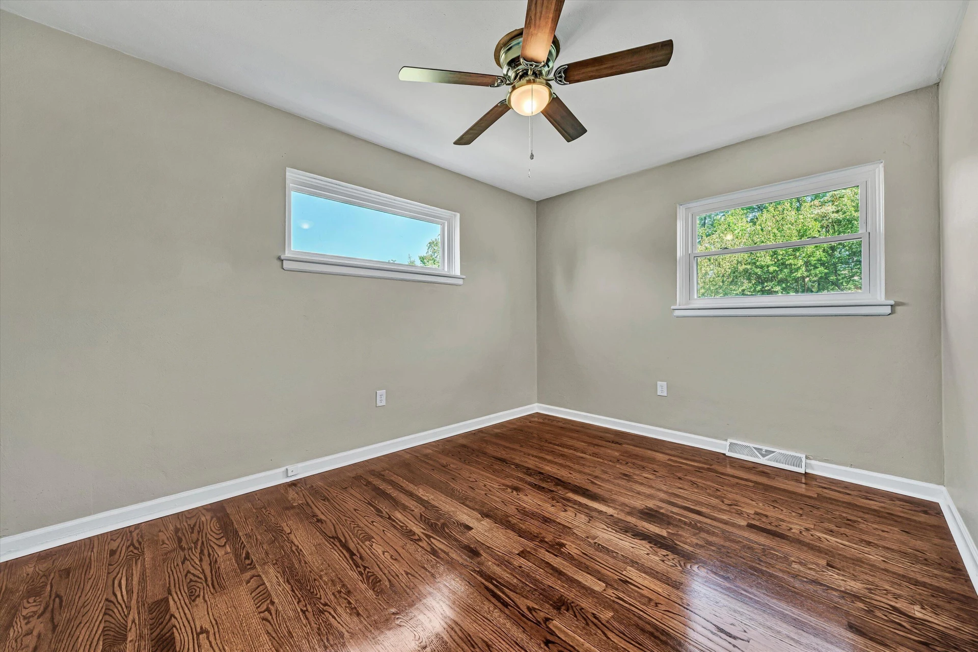 3757 Troutland AVE NW - Photo 11