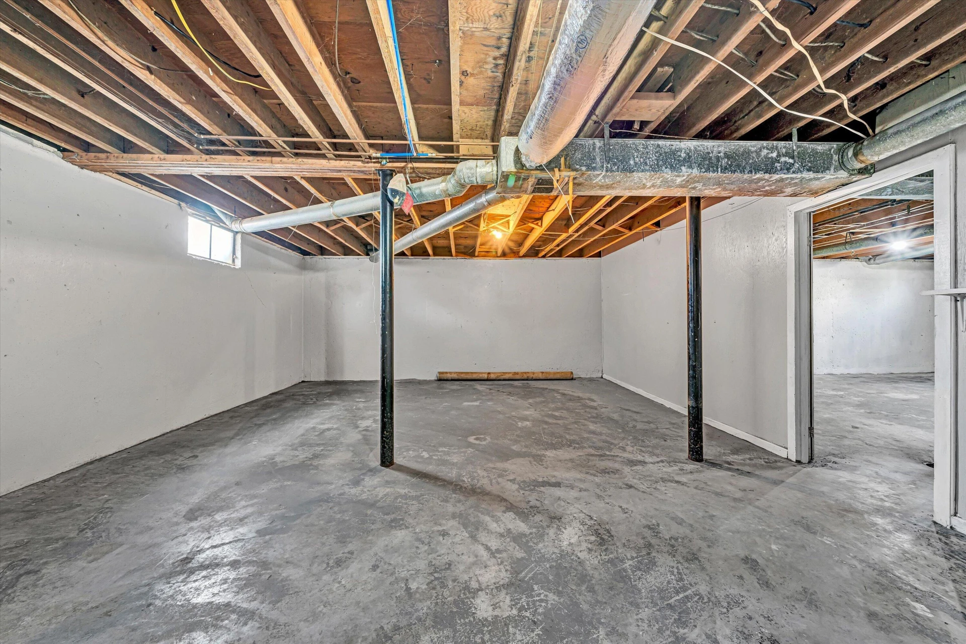 3757 Troutland AVE NW - Photo 21