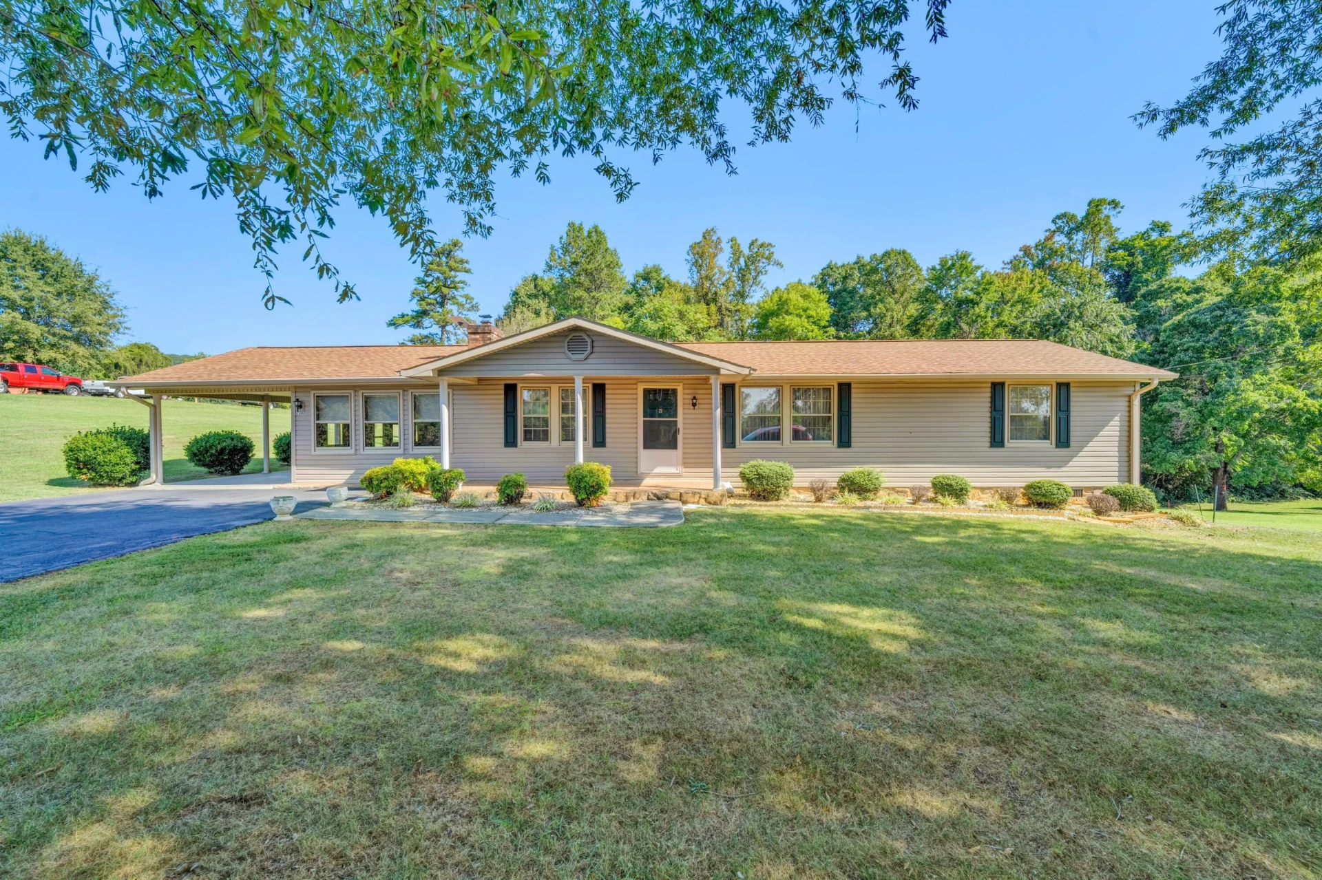 309 Jacks Creek RD - Photo 2