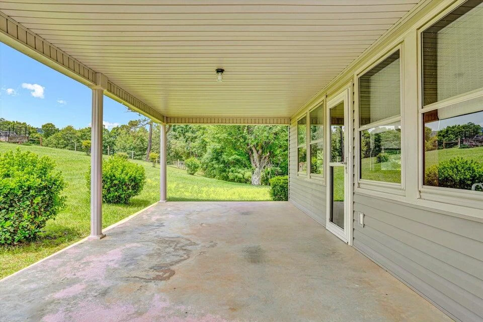 309 Jacks Creek RD - Photo 6