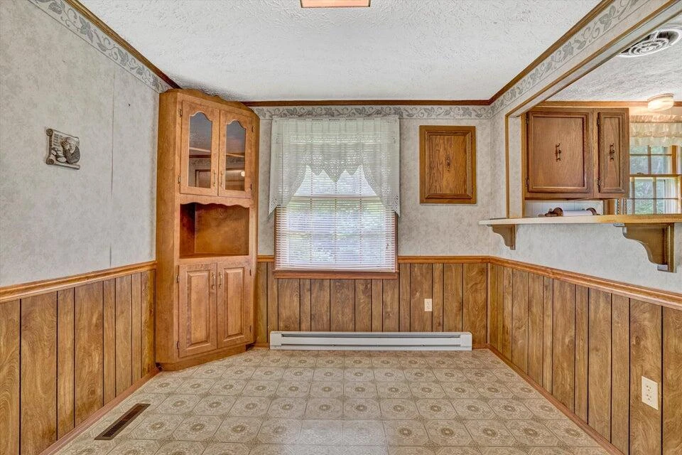 309 Jacks Creek RD - Photo 11